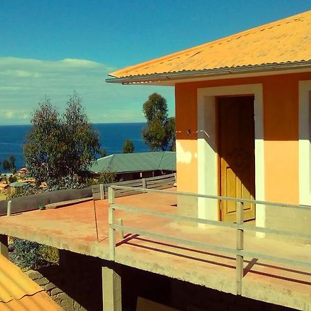Casa Titicaca Amantani Hotel Ocosuyo Exterior photo